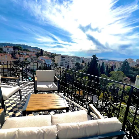 Apartment Tassigny Stylish - 2 Bedroom Sleeps 5 Free Parking Cannes