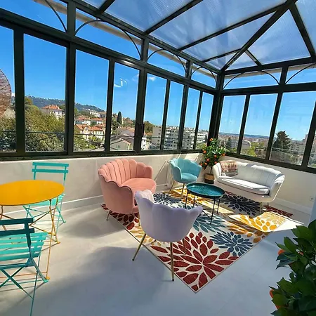 Tassigny Stylish - 2 Bedroom Sleeps 5 Free Parking Cannes